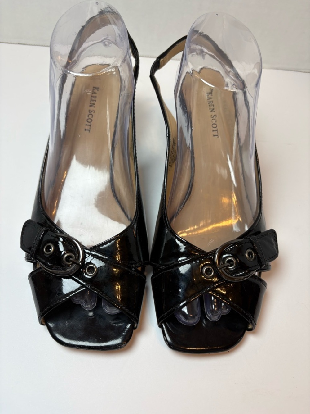 Karen Scott black patent leather peep-toe slingback pumps buckle accent size 9M